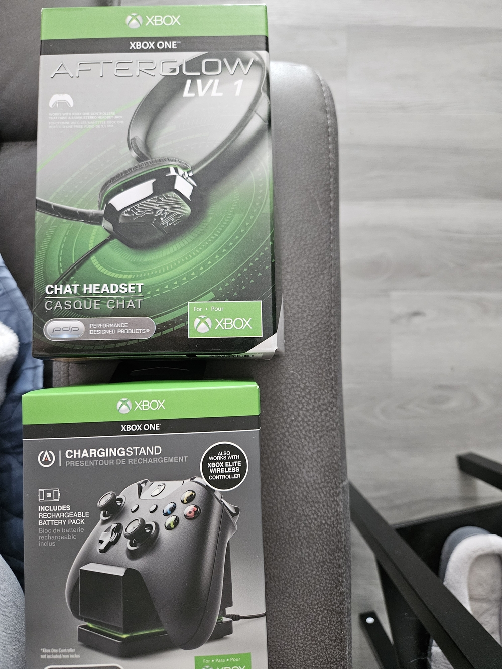 Afterglow LVL 1 Chat Headset & Charging Stand - Black